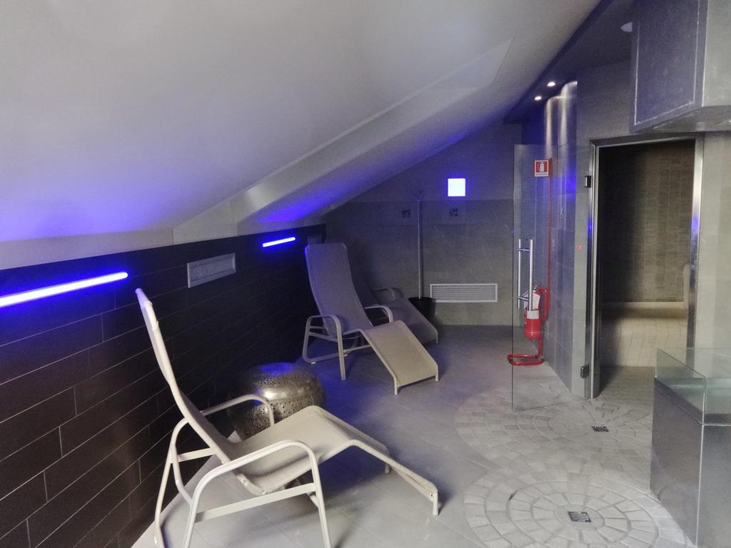 Hotel Excelsior Маджента Екстер'єр фото
